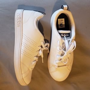 Women's Adidas Neo Shoes - Size 7